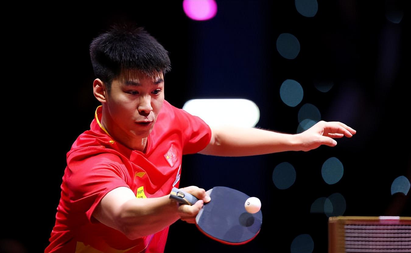 辉空硬碰硬 辉空硬碰硬