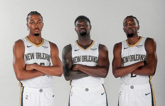 稳固, src 稳固, src