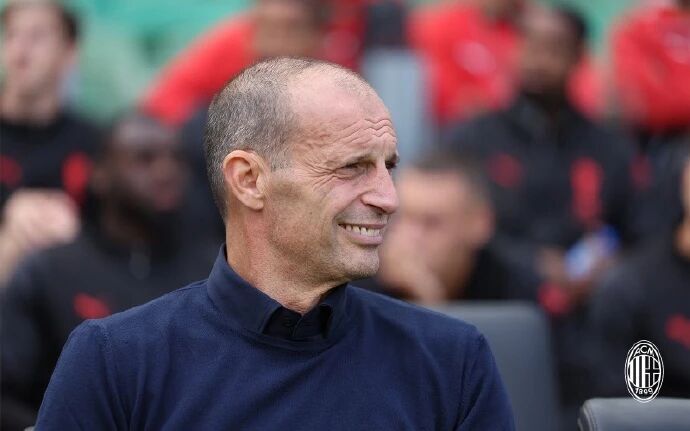 猛砸桌子, 的准备中也, 因为所谓比